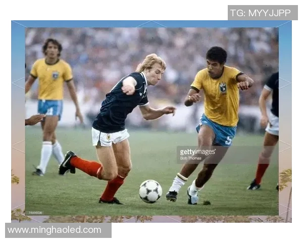 穿次顶足球鞋的球星如何改变了比赛格局与个人职业生涯的轨迹